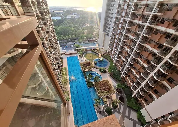 3br Bigspace -100sqm -15px -freeparking -pet -moa,picc,wtc,ccp Manila